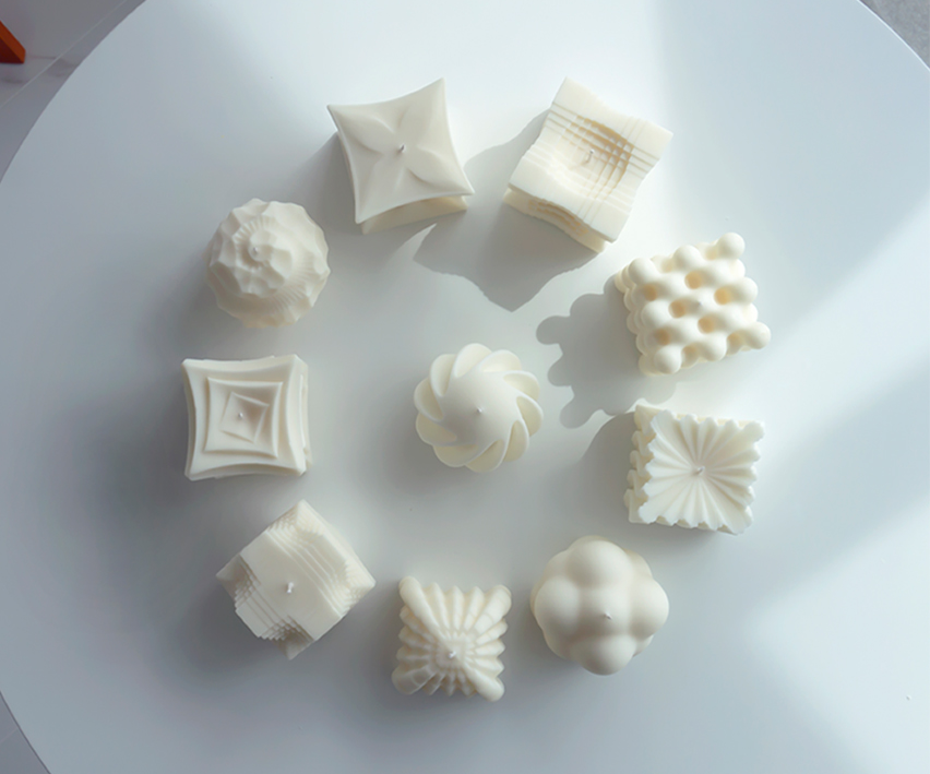 WOOSM Sculptural Candle Milk