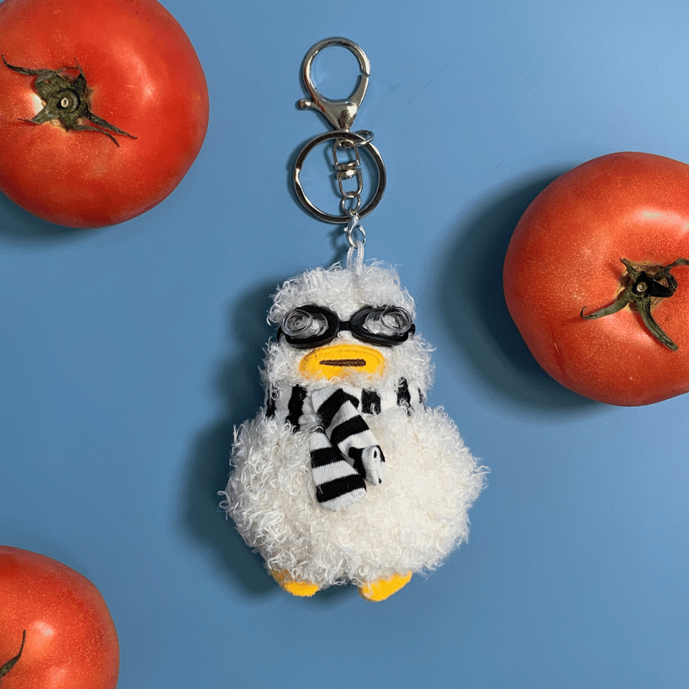 MONGDAENG Little kimbbaduck plush doll keyring