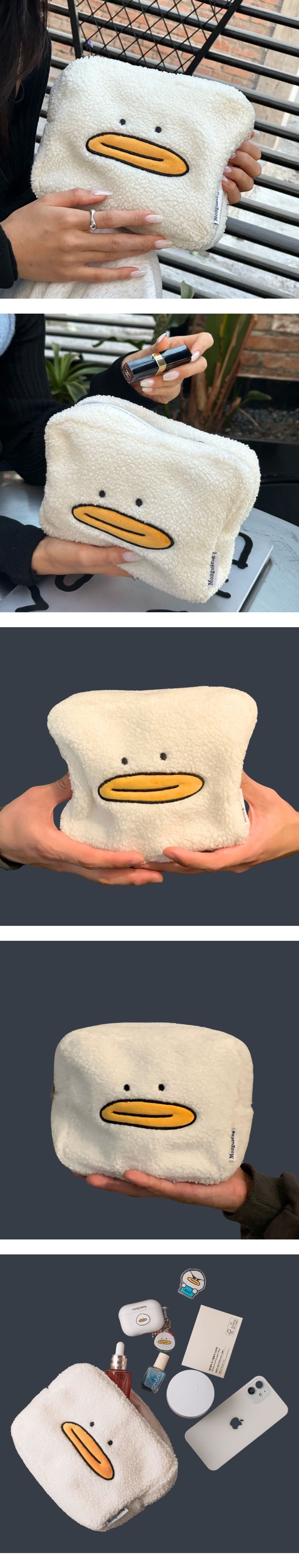 MONGDAENG Kimbbaduck cosmetic pouch