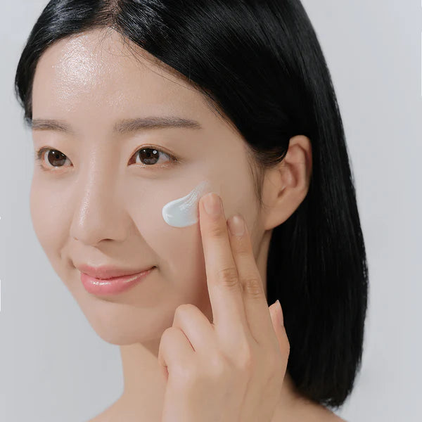 SKIN1004 Madagascar Centella Hyalu-Cica Water-Fit Sun Serum SPF 50+ PA++++ - 50ml*2 (Twin Pack)