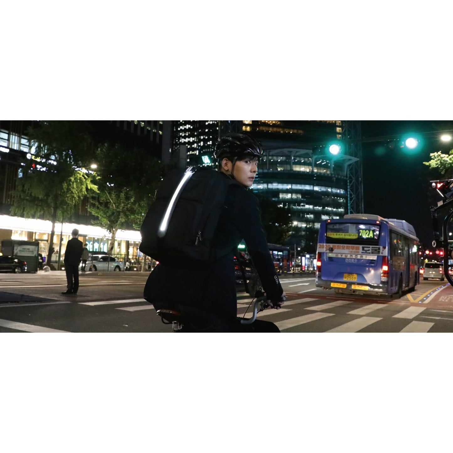 BOIDA LED Reflecterende band | Groot (middelbreedte) | Hoge zichtbaarheid tijdens het hardlopen, fietsen, kamperen, wandelen en fietsen | USB oplaadbaar | Veiliger dan een reflecterend vest | - House of K